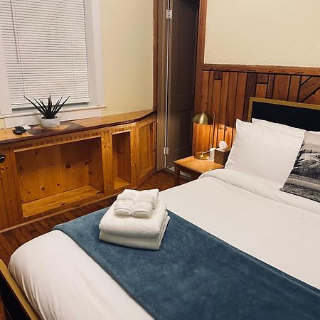 Skyline Village Inn Spruce Pine Bagian luar foto