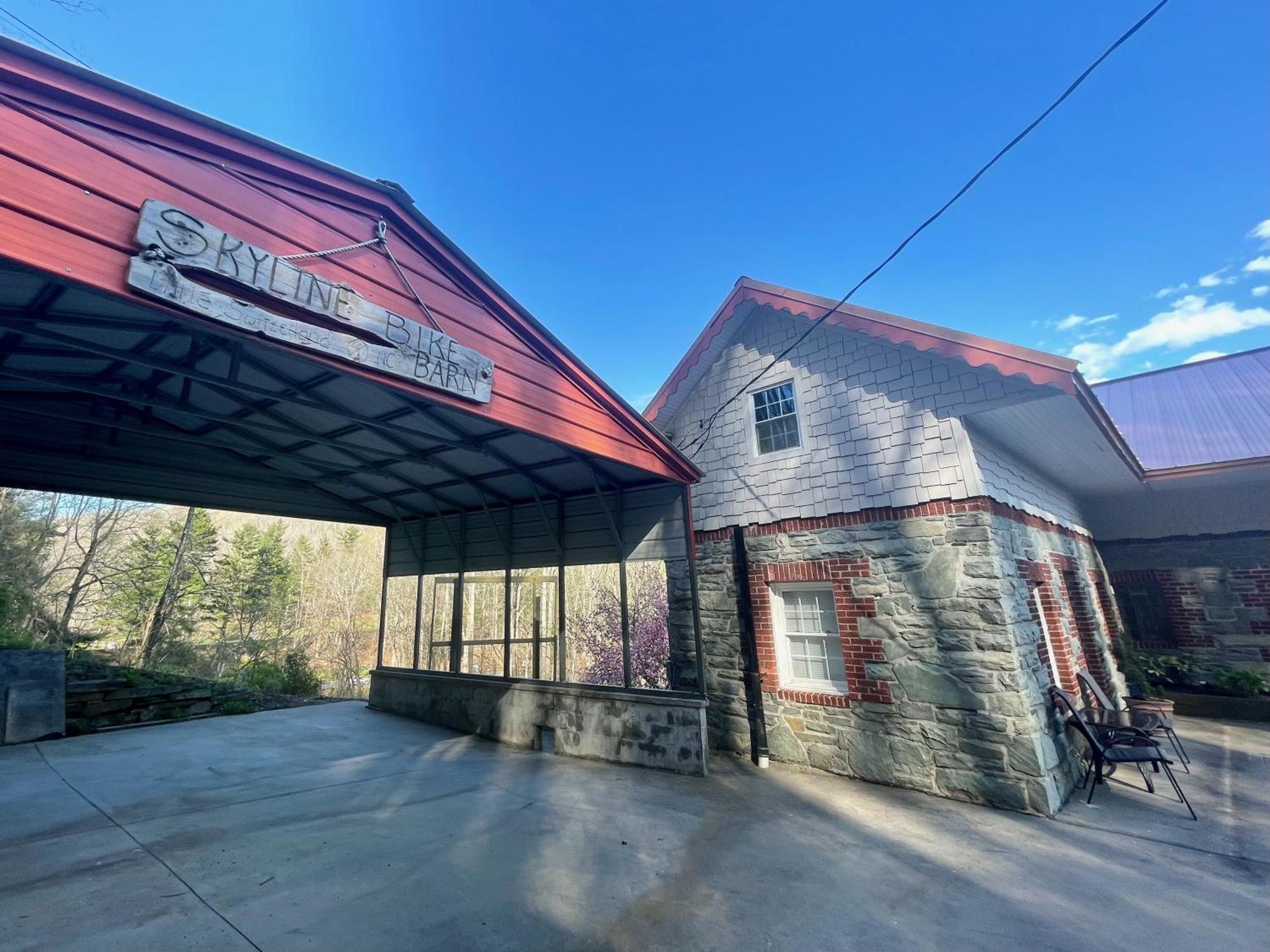Skyline Village Inn Spruce Pine Bagian luar foto