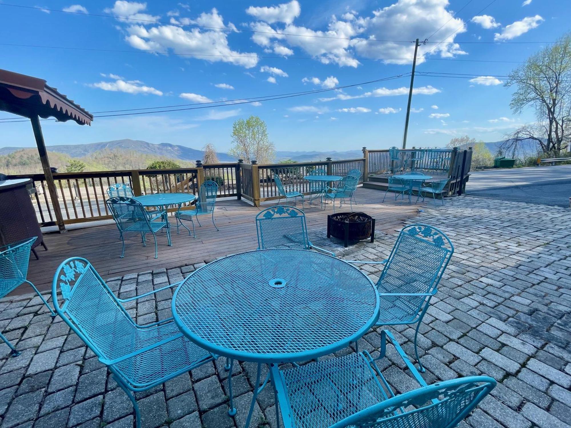 Skyline Village Inn Spruce Pine Bagian luar foto
